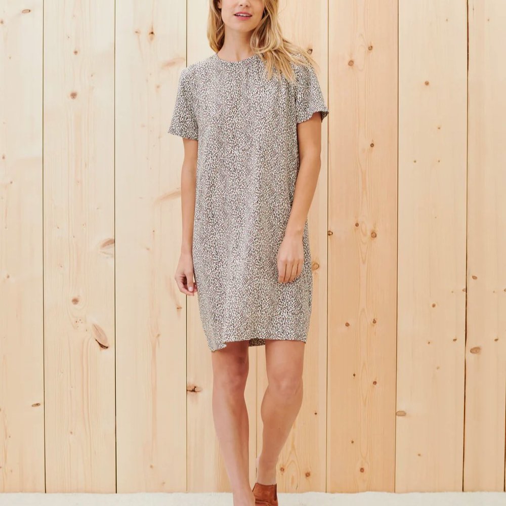 Jenni Kayne Leopard T-Shirt Dress Medium